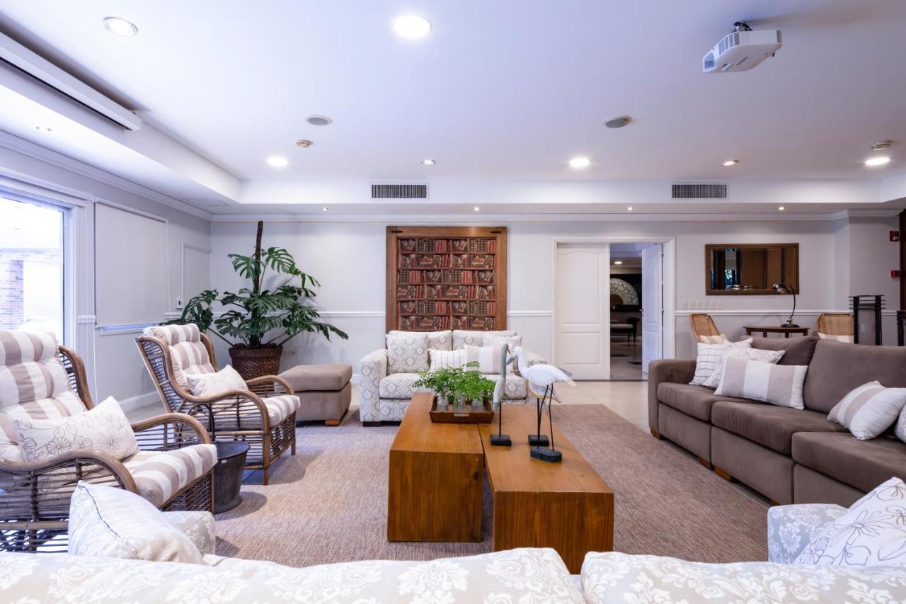 Hotel Villa Morra Suites อะซุนซิออง ภายนอก รูปภาพ