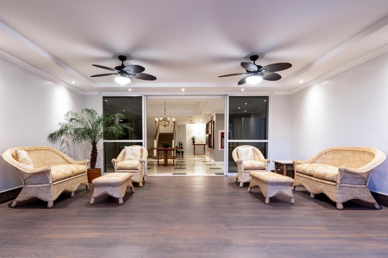 Hotel Villa Morra Suites อะซุนซิออง ภายนอก รูปภาพ