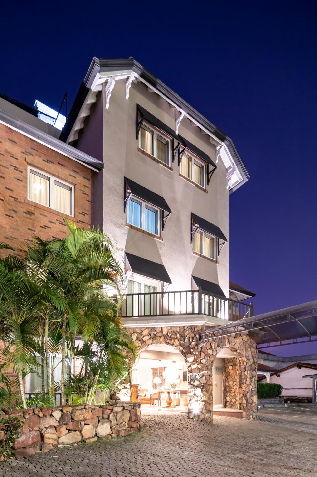 Hotel Villa Morra Suites อะซุนซิออง ภายนอก รูปภาพ