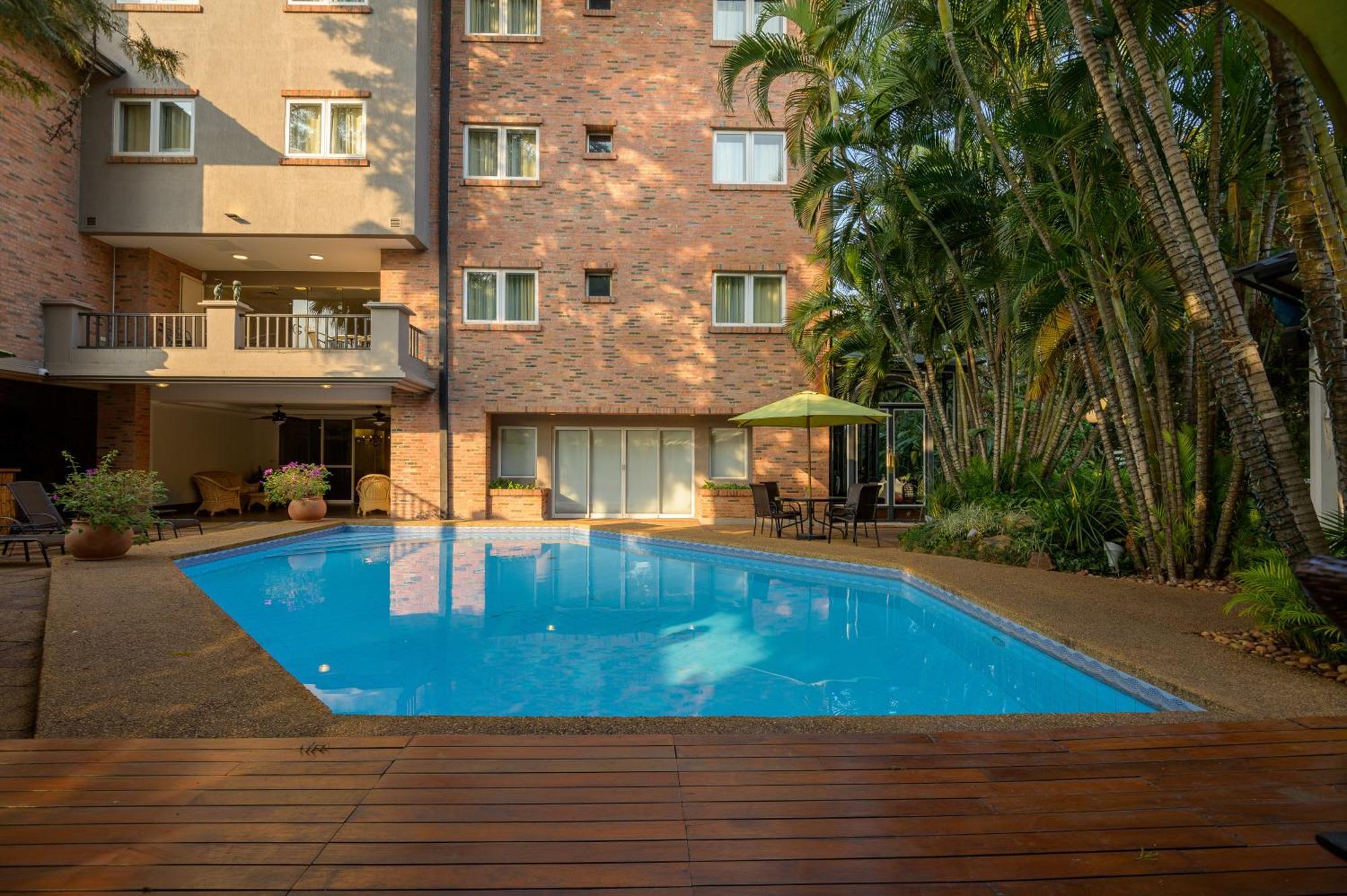 Hotel Villa Morra Suites อะซุนซิออง ภายนอก รูปภาพ